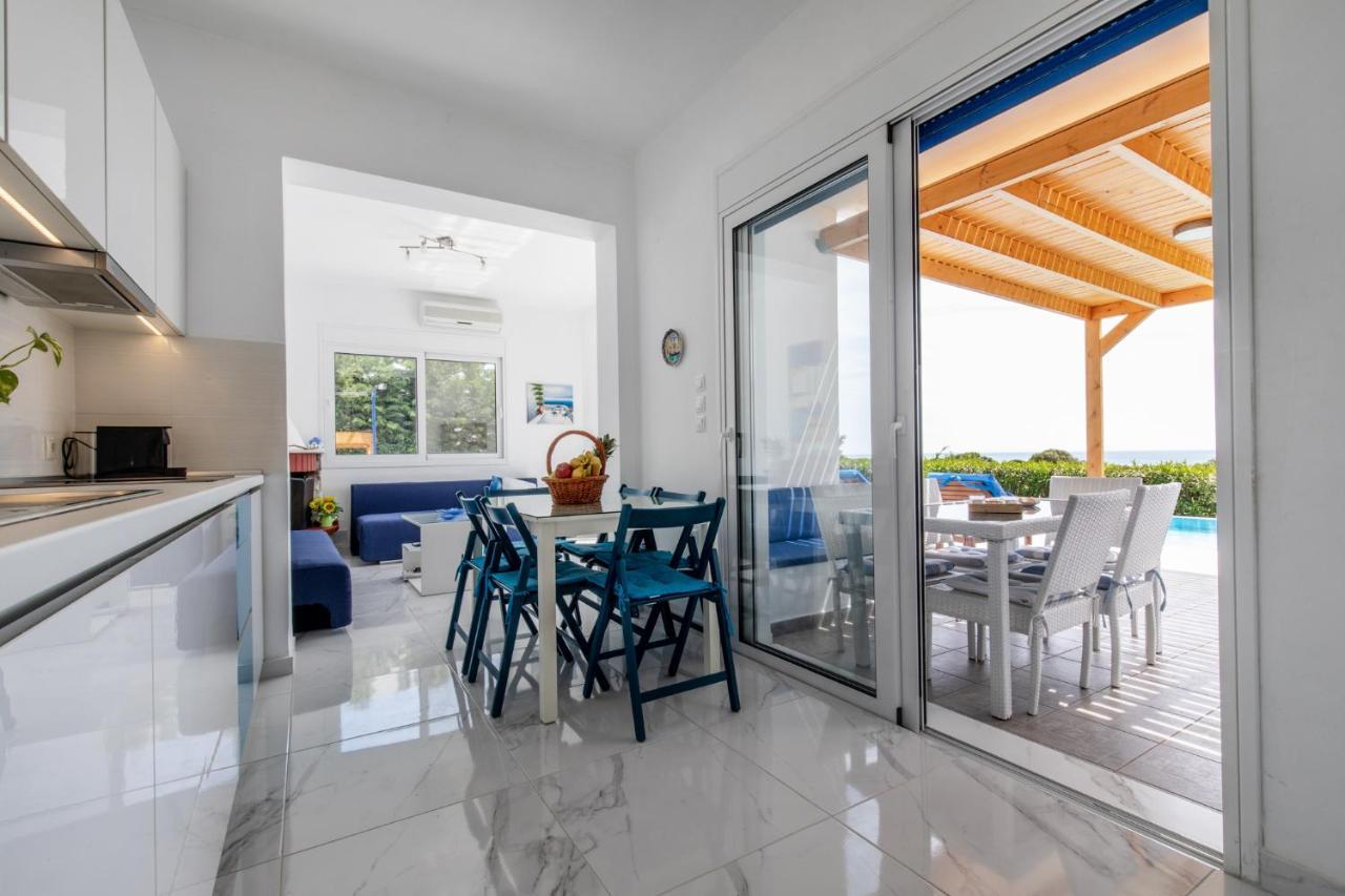 White Blue Villa Lakhania Exteriér fotografie